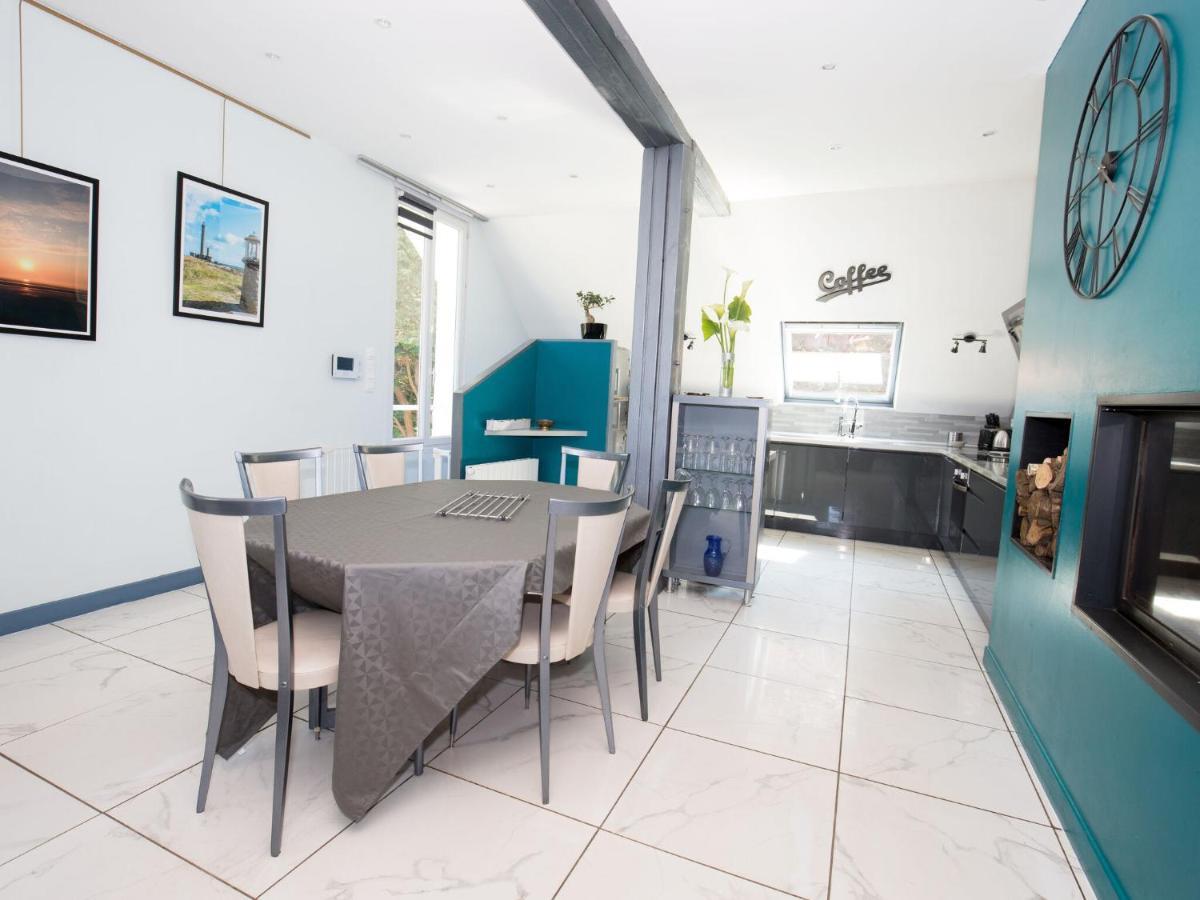 Вилла Modern House With Private Terrace Quineville Экстерьер фото
