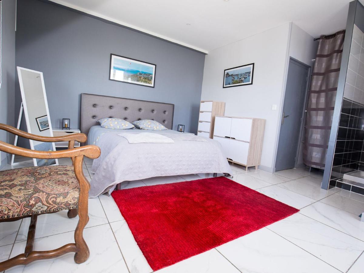 Вилла Modern House With Private Terrace Quineville Экстерьер фото